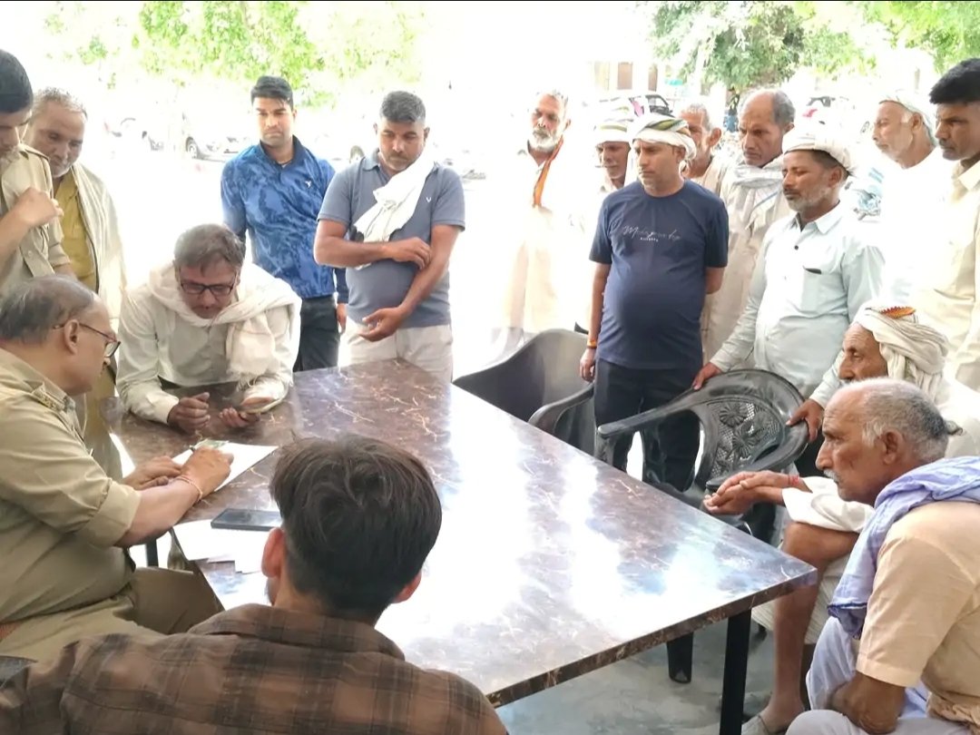 पत्नी की गला रेतकर हत्या, आरोपी पति फरार